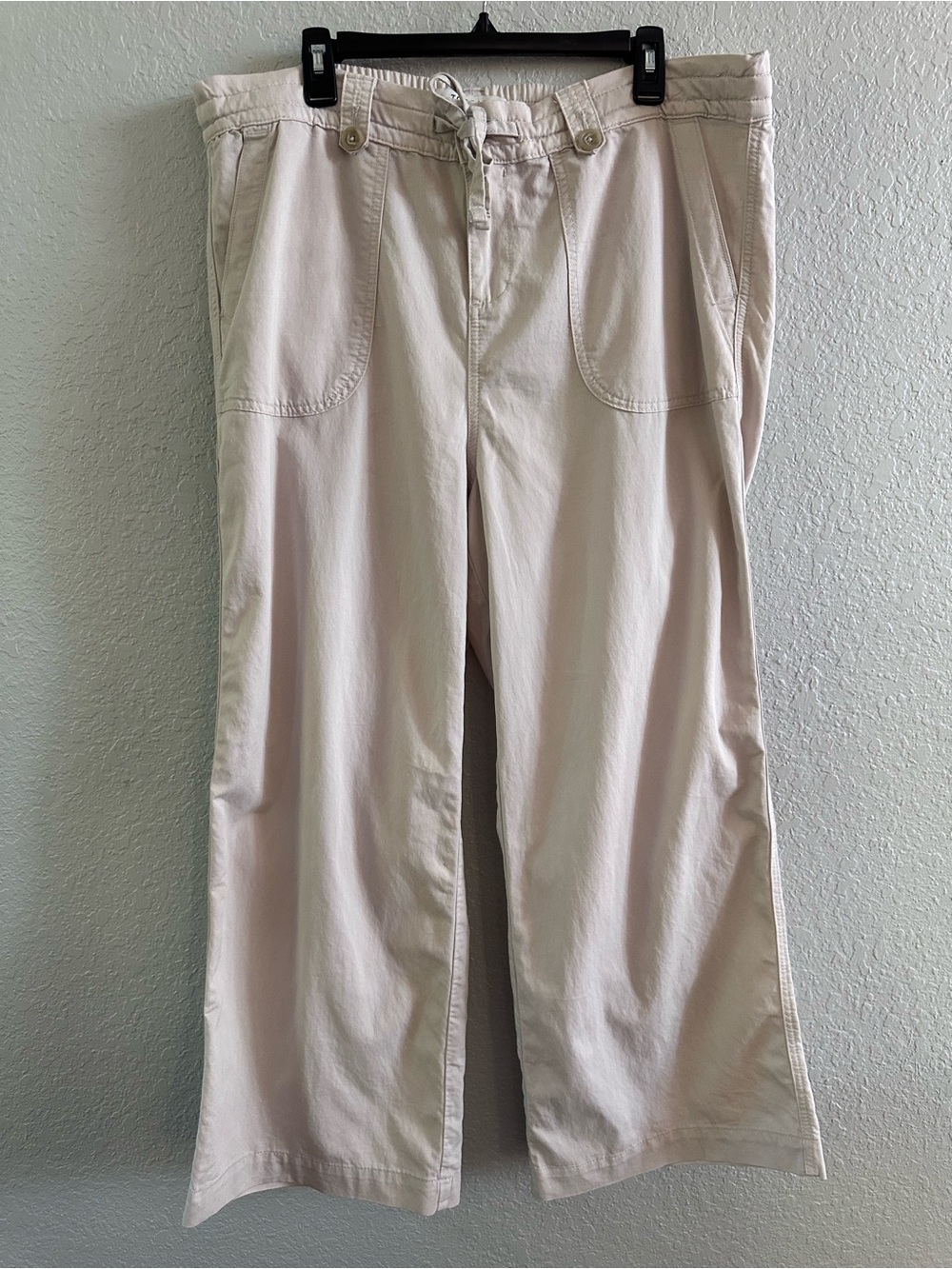 Torrid Size 16 Drawstring Wide Leg Pants Beige Utility Patch Pocket Stretch